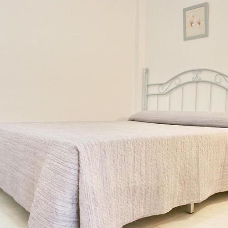 Apartamento Santa Teresa Primera Planta Коніль-де-ла-Фронтера Екстер'єр фото